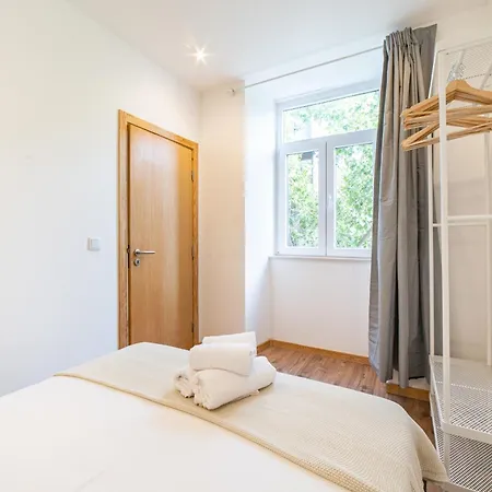 The Count Charm شقة