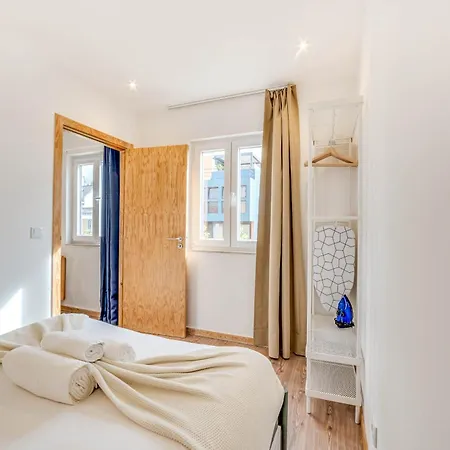 The Count Charm شقة *